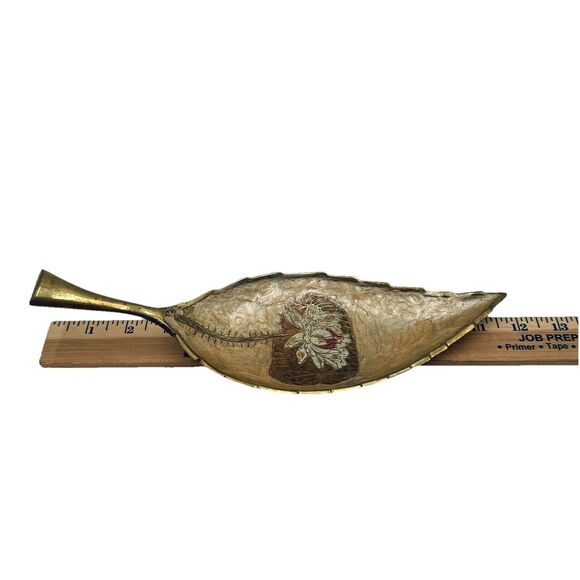 Vintage Solid Brass w Enamel Figural Leaf Trinket / Change / Keys Tray - Picture 6 of 7